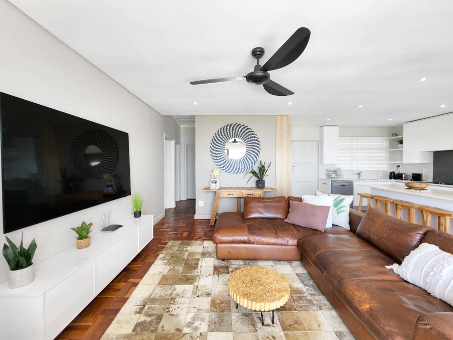 2 Bedroom Property for Sale in Three Anchor Bay Western Cape